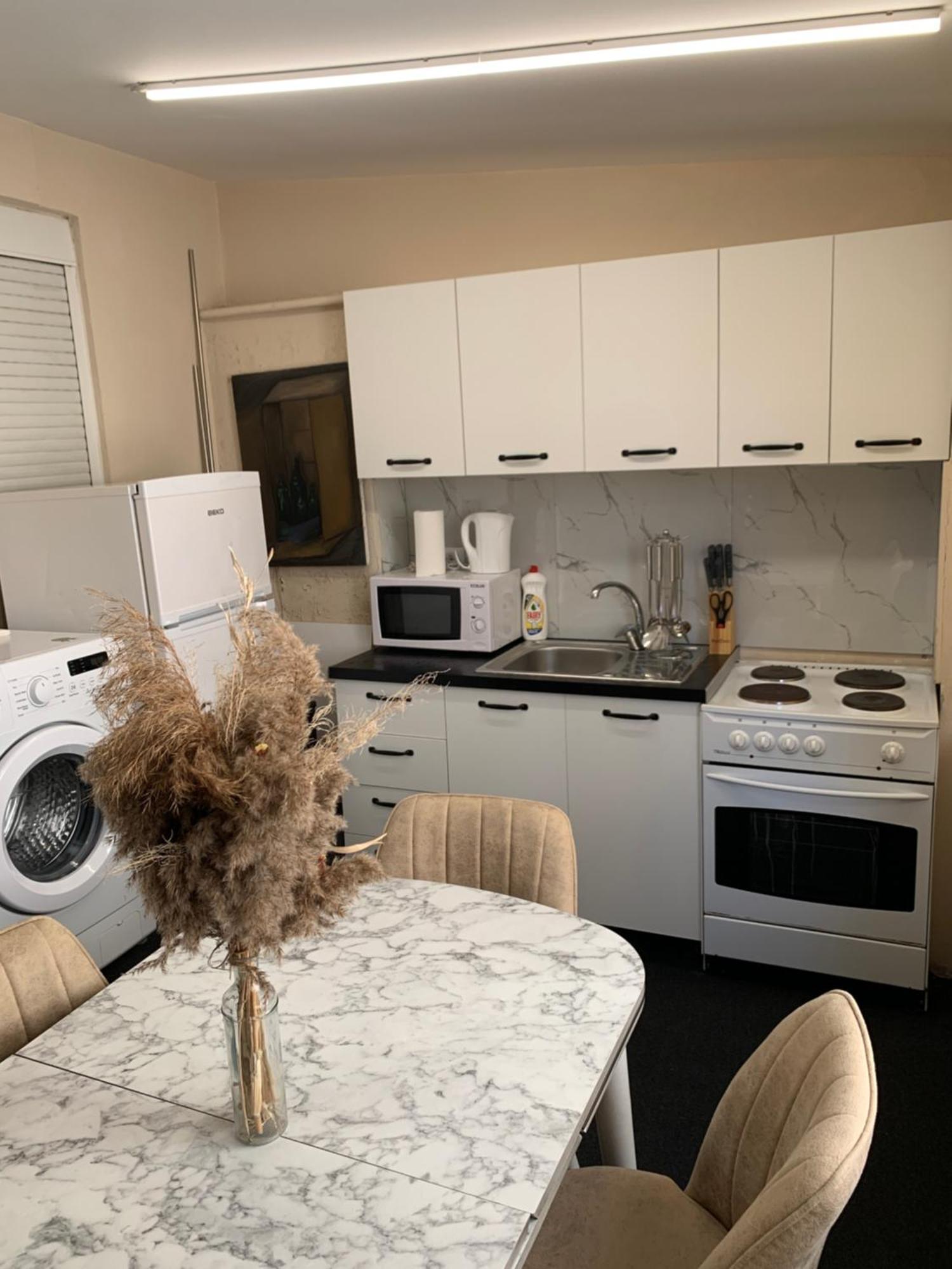 טיראנה Citynest Apartments, 3-Minute Walk From The Skanderbeg Square מראה חיצוני תמונה