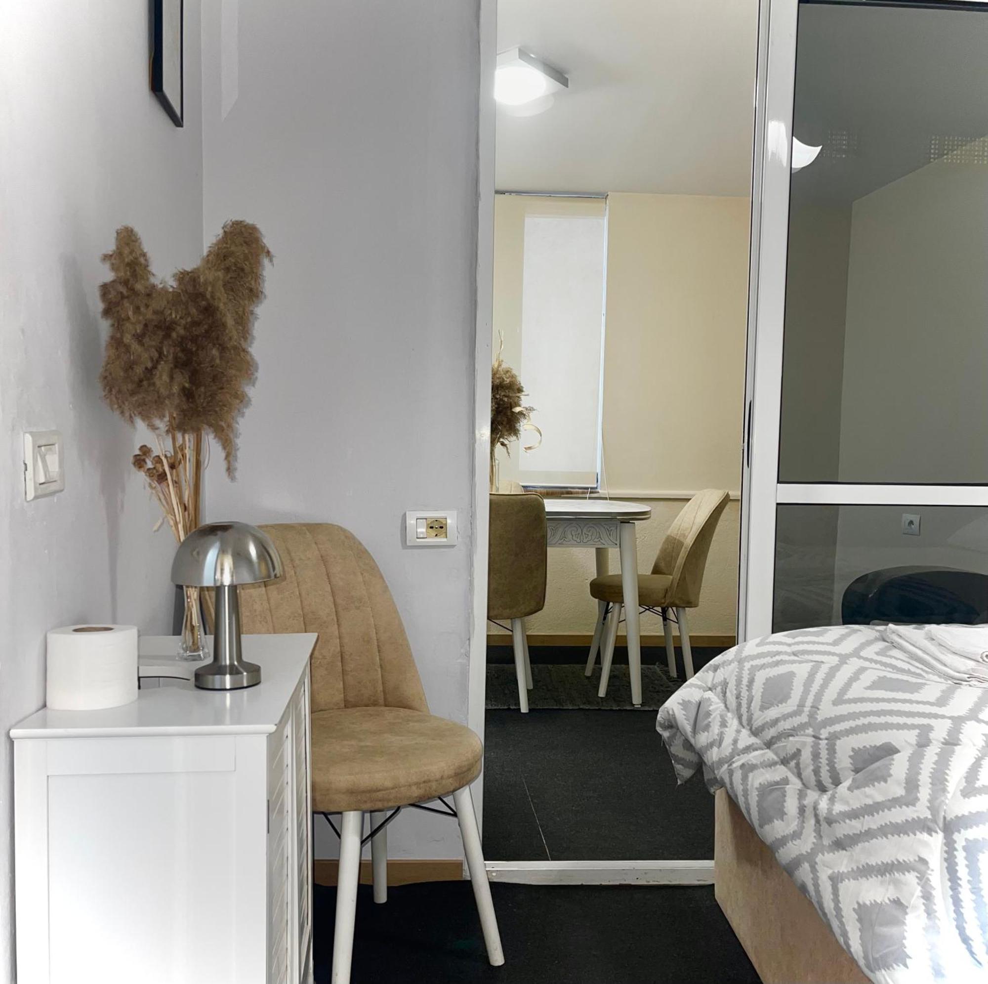 טיראנה Citynest Apartments, 3-Minute Walk From The Skanderbeg Square מראה חיצוני תמונה